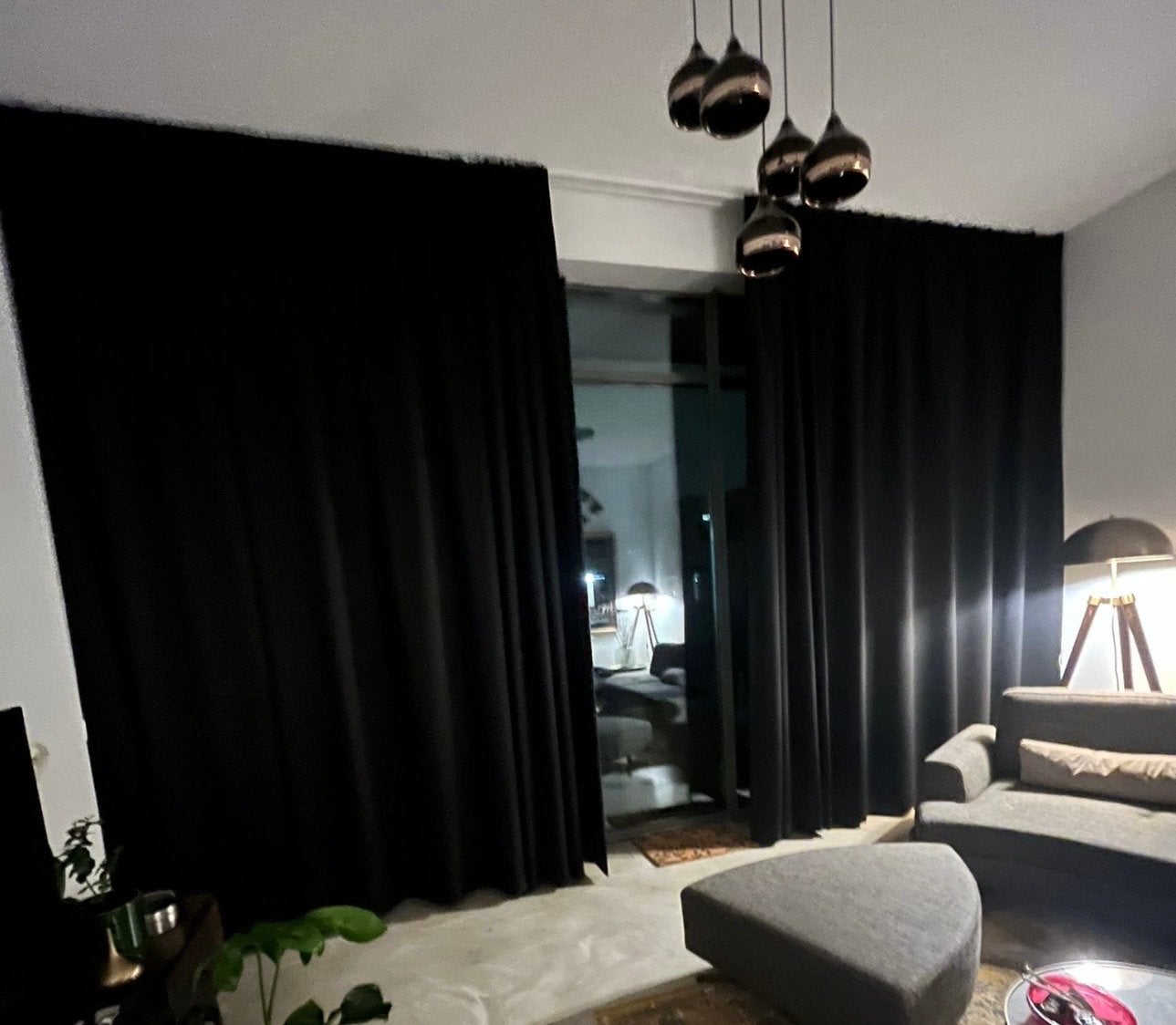 Luxe Zwarte Verduisterende Gordijnen en vitrage, Huis en Inrichting, Ophalen, Zo goed als nieuw, Zwart, 200 cm of meer
