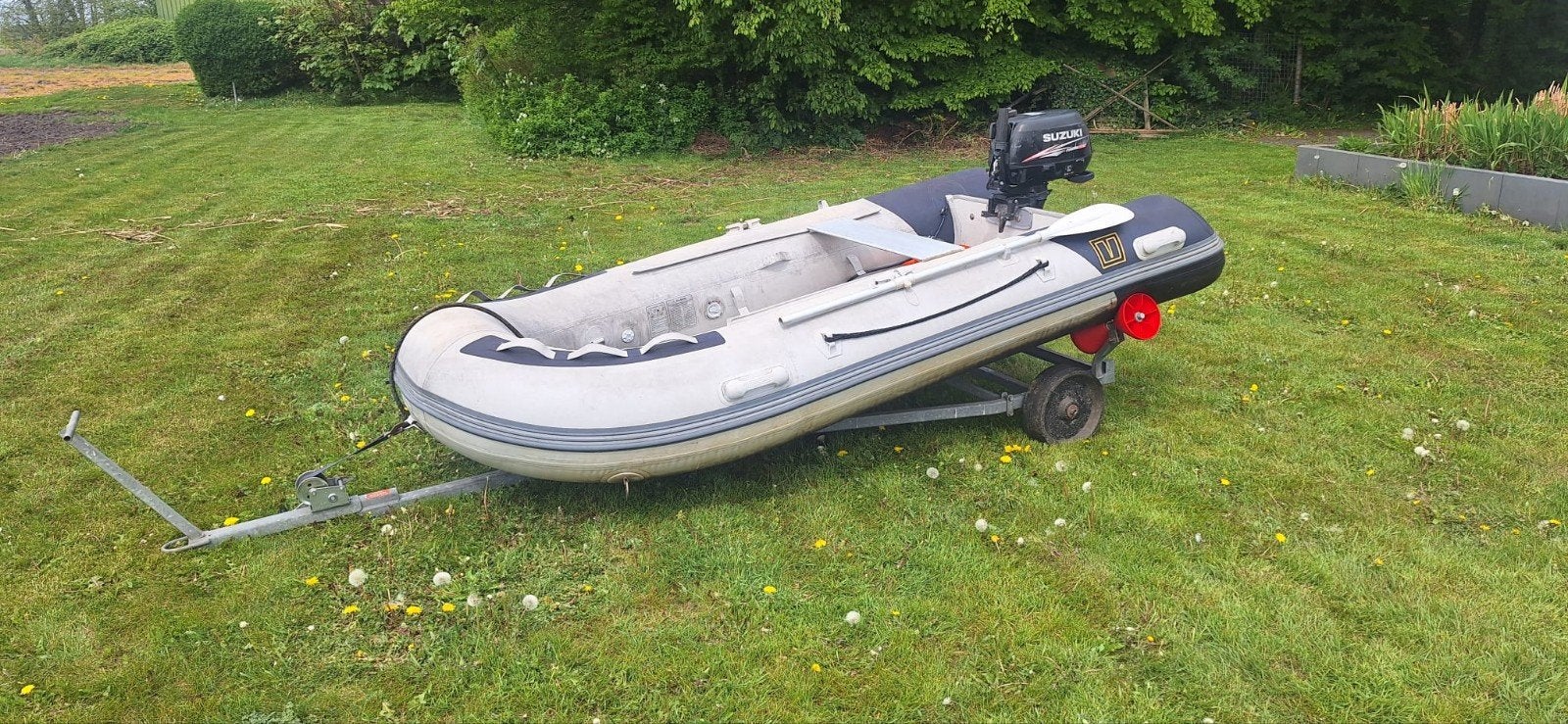 V-quimpent-Vetus rubberboot met 5pk motor en accessoires, Ophalen