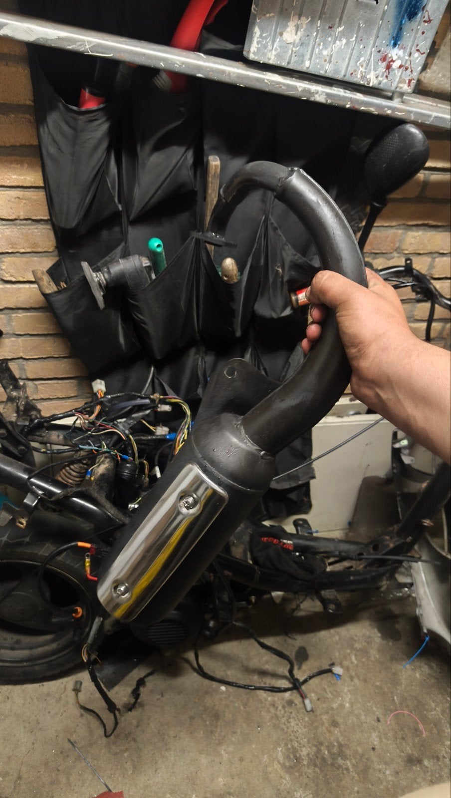 Nieuwe uitlaat voor Peugeot (verticaal) - Mezoly imitatie, Fietsen en Brommers, Ophalen of Verzenden, Nieuw, Uitlaat, Mezoly
