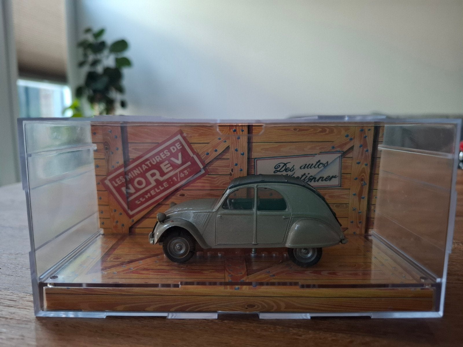 Schaalmodel Citroën 2 CV 1949 - Schaal 1/43, Ophalen of Verzenden, Zo goed als nieuw, Auto, Norev