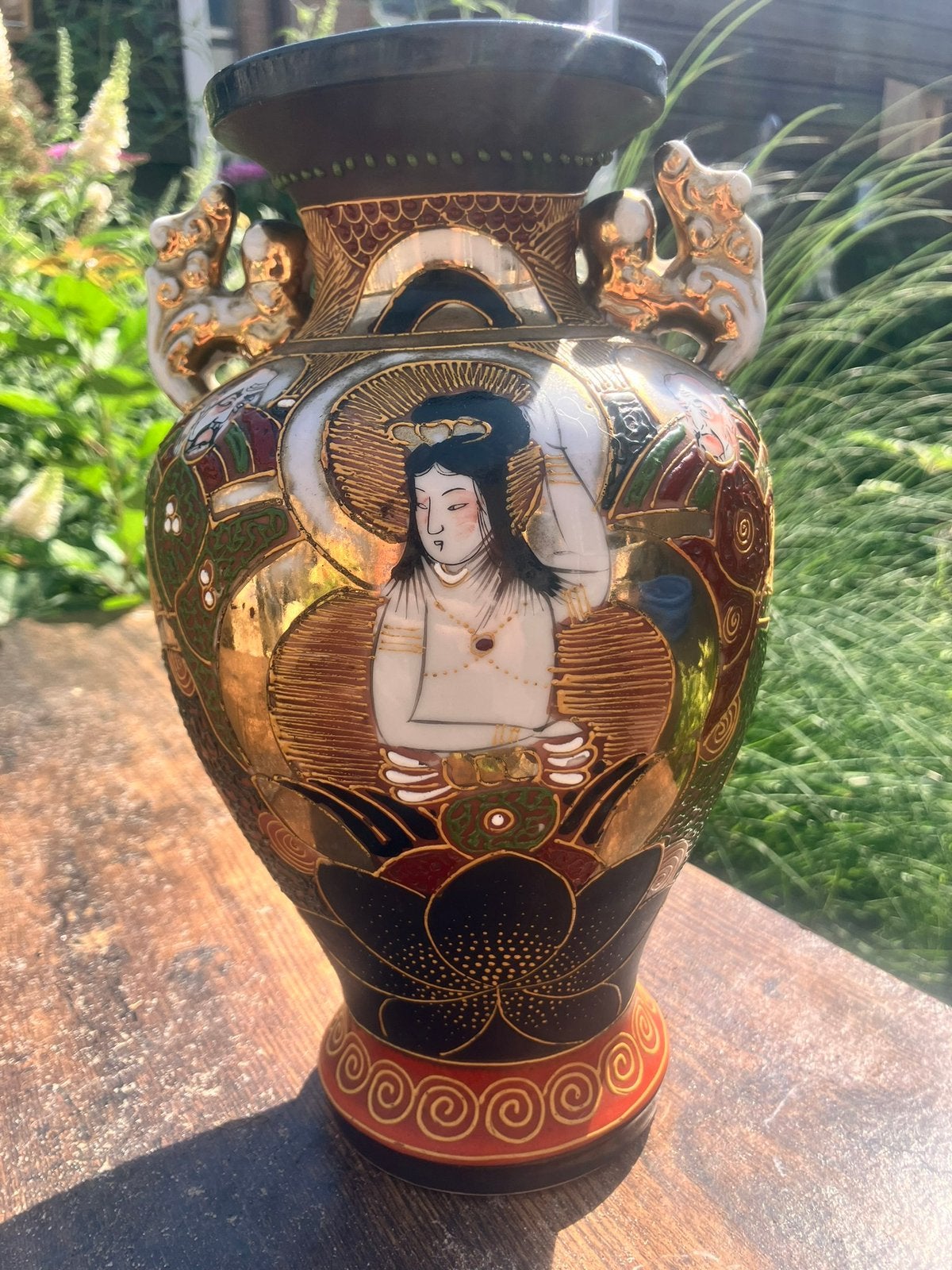 Prachtige Japanse Satsuma-stijl vaas met gouddecoratie, Antiek en Kunst, Ophalen of Verzenden