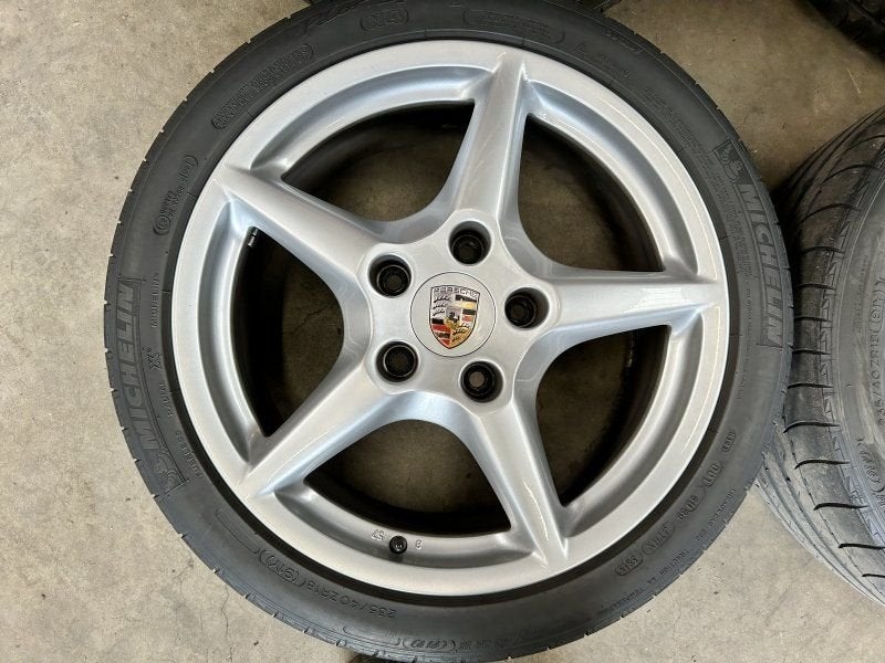 18 inch originele velgen + zomerbanden Porsche 911 997, Gebruikt, -, -, Banden en Velgen