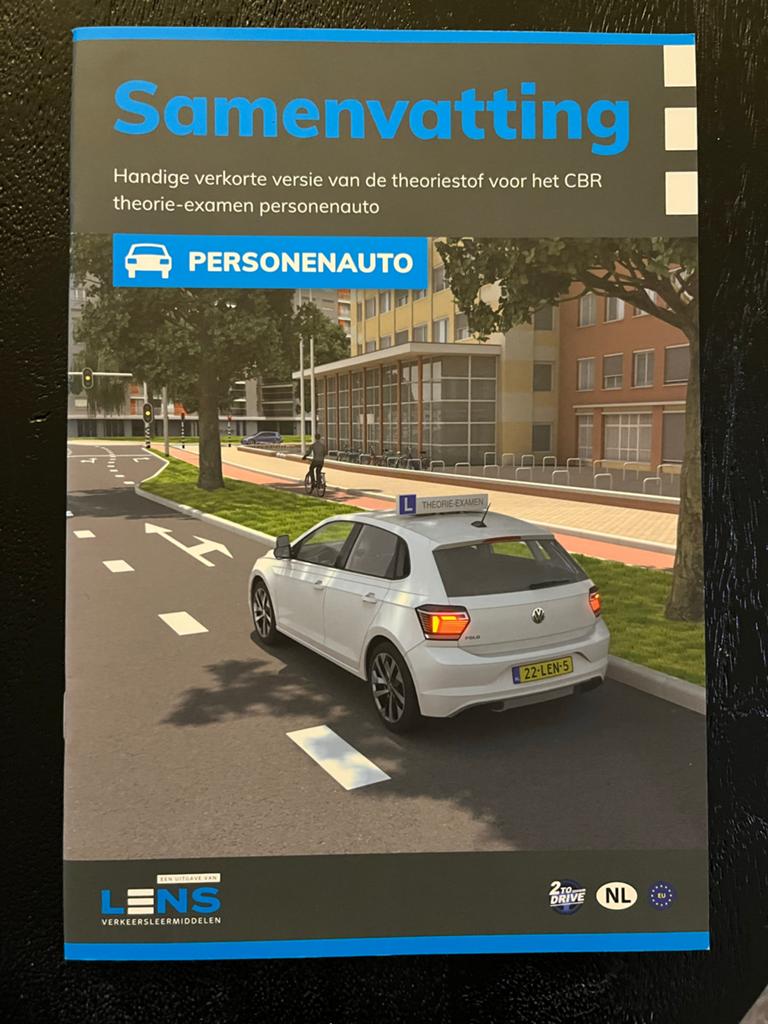 Theorieboek en samenvatting CBR theorie-examen personenauto, Boeken, Ophalen of Verzenden, Zo goed als nieuw