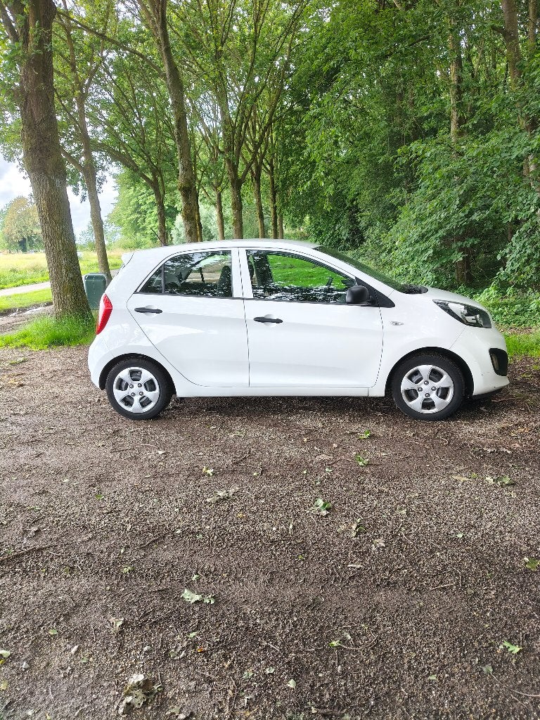 Mooie Kia Picanto 1.0 ,5 deurs 2011 Wit ,airco,trekhaak., Voorwielaandrijving, Stof, Zwart, 400 kg