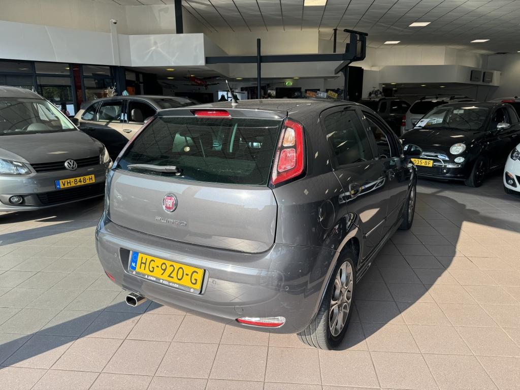 Fiat Punto Evo 1.3 M-Jet Lounge NW APK BJ 2014 ! (bj 2015), Voorwielaandrijving, Euro 5, Gebruikt, Zwart
