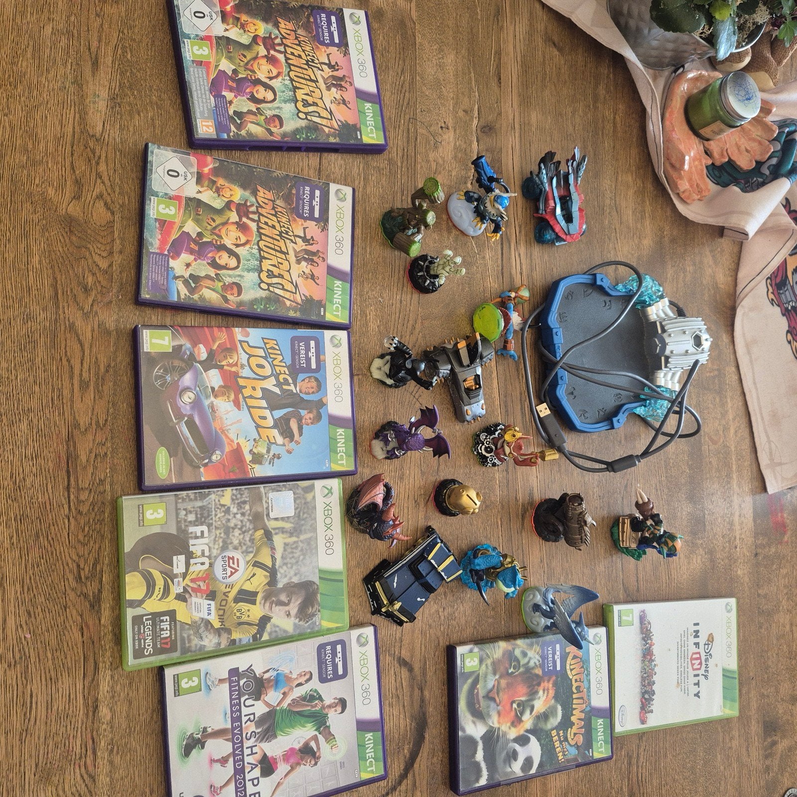Xbox 360 Kinect Games & Skylanders Figuren Bundel, Avontuur en Actie, Gebruikt, Eén computer, Ophalen of Verzenden