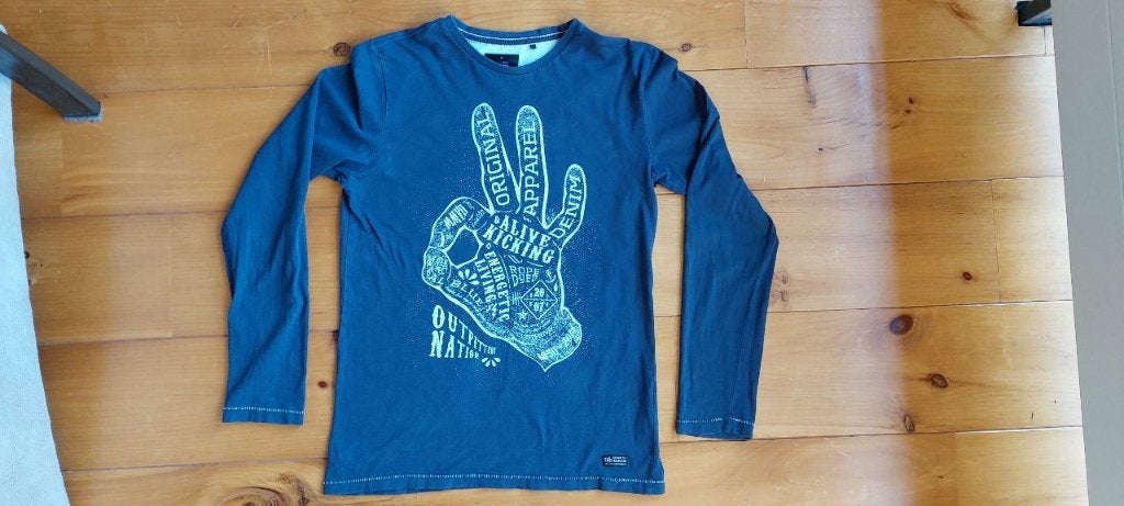 Longsleeves Outfitters Nations donkerblauw, Kinderen en Baby's, Gebruikt, Ophalen of Verzenden, Shirt of Longsleeve, Outfitters Nation