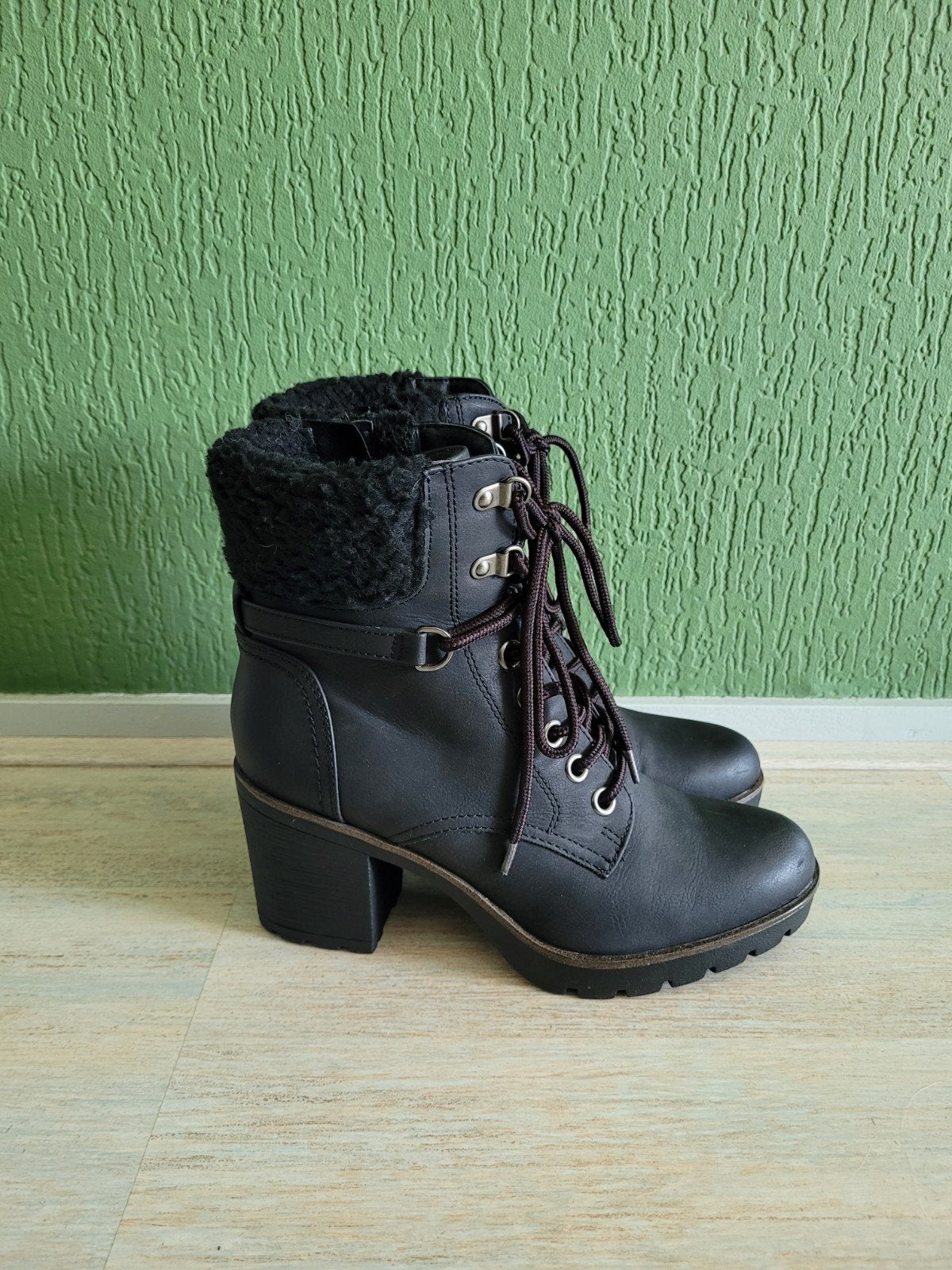 Landrover enkellaarzen maat 39, Kleding | Dames, Schoenen, Zwart, Lage of Enkellaarzen, Nieuw, Ophalen of Verzenden