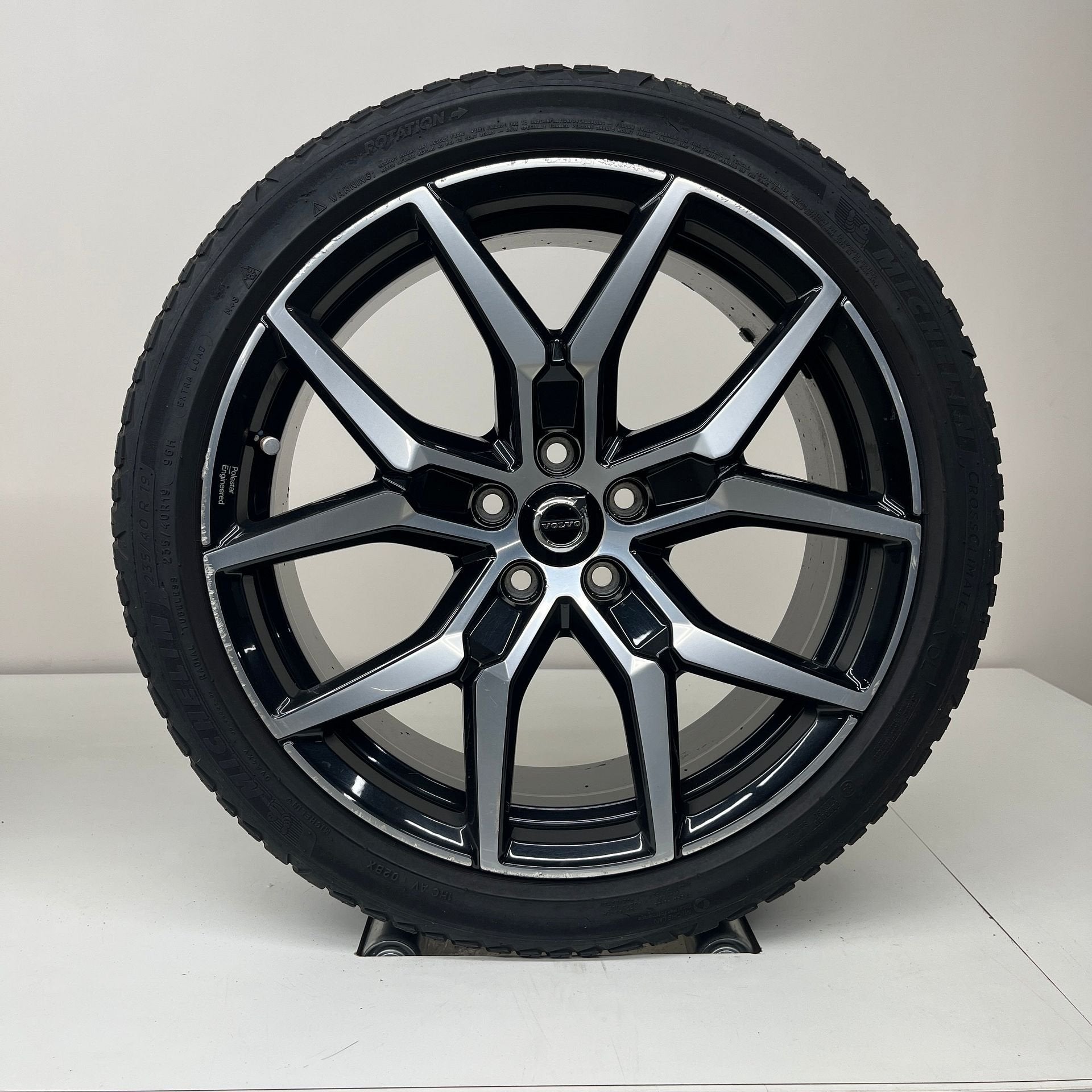 Volvo V60 / S60 - 19 inch - all season, Auto-onderdelen, Banden en Velgen, 19 inch, Gebruikt, Banden en Velgen, Ophalen of Verzenden