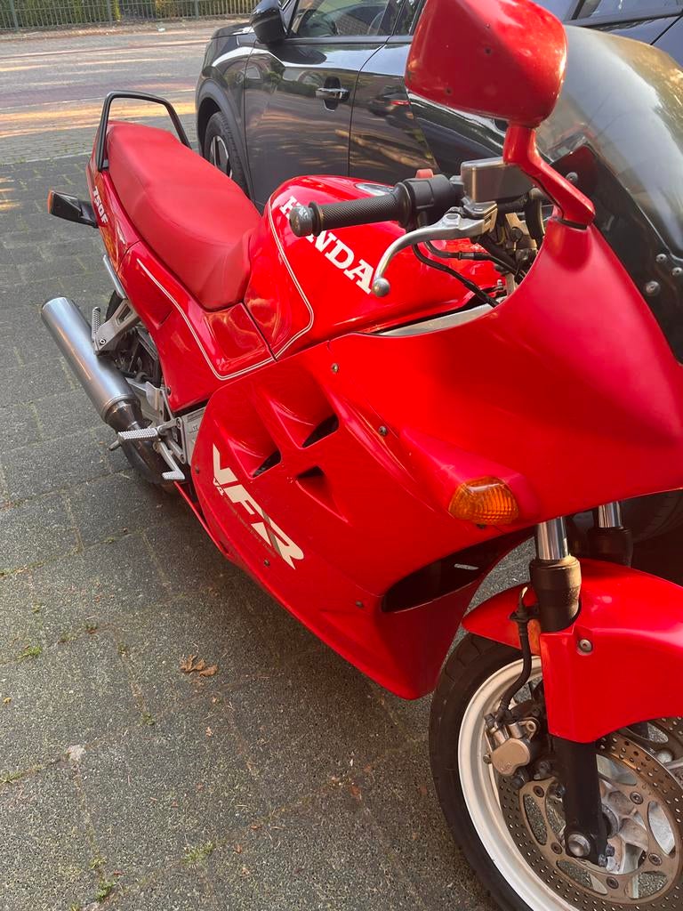 Alle kuipdelen, zadel, koplamp ev Honda VFR 750F (1988) rood, Ophalen of Verzenden, Gebruikt