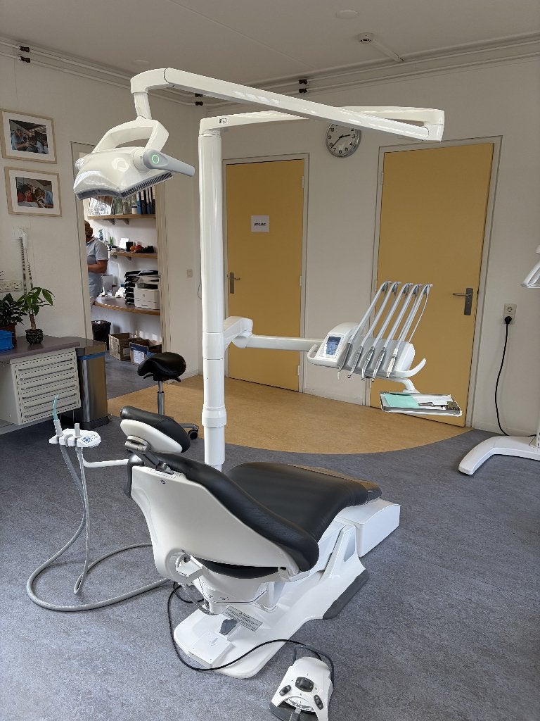 Planmeca Compact i3 tandartsstoel / unit, Diversen, Verpleegmiddelen, Ophalen, Zo goed als nieuw