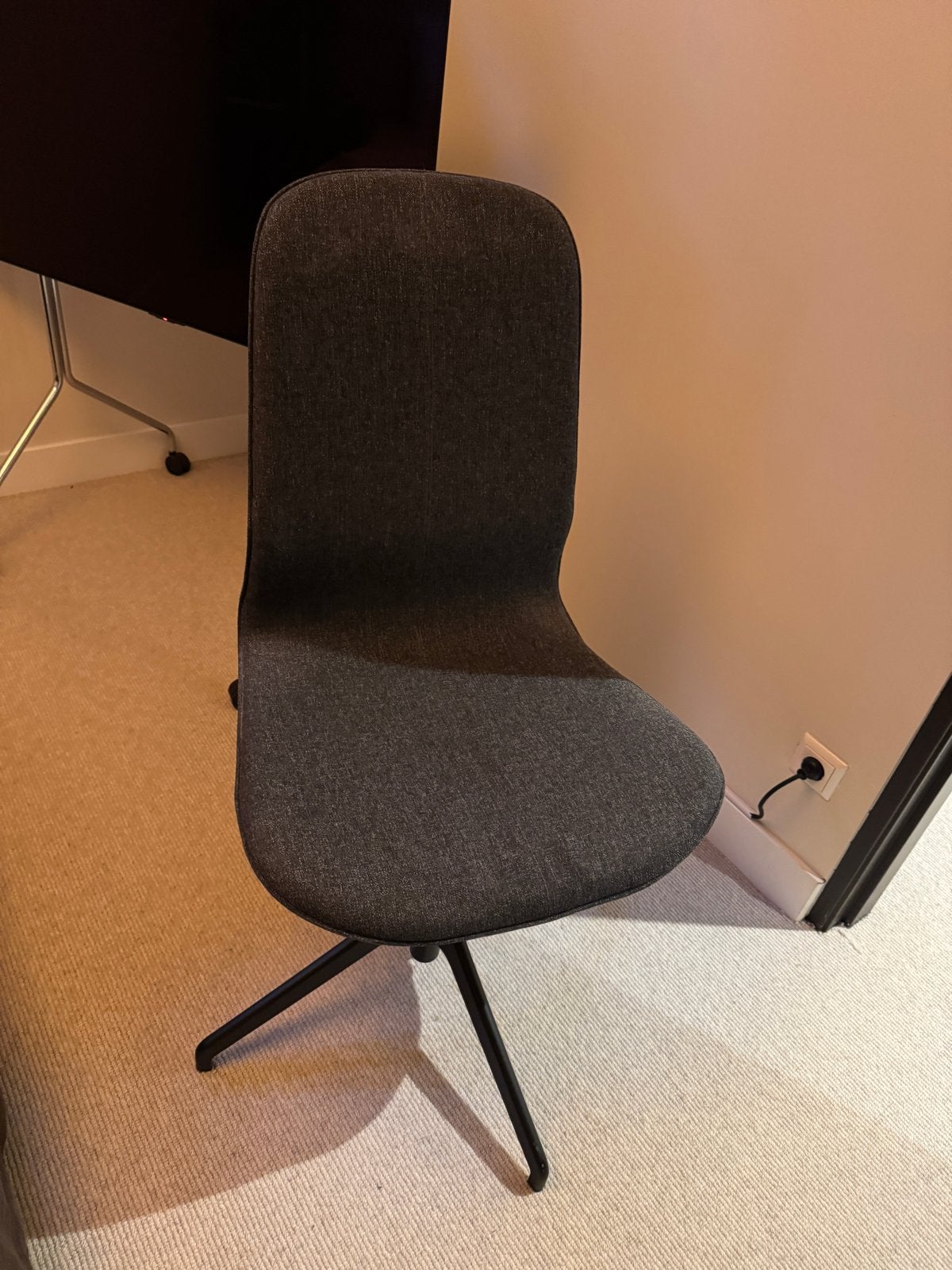 donkergrijze bureaustoel Langfjall (Ikea), Ophalen of Verzenden, Zo goed als nieuw, Eén, Stof