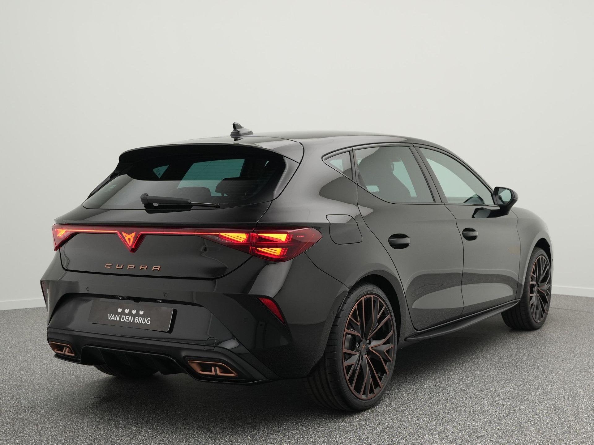 CUPRA Leon 1.5 TSI e-Hybrid VZ Performance 272 PK | SennHeis, Auto's, Cupra, 4 cilinders, Alcantara, Plug-in hybride, Hybride Elektrisch/Benzine