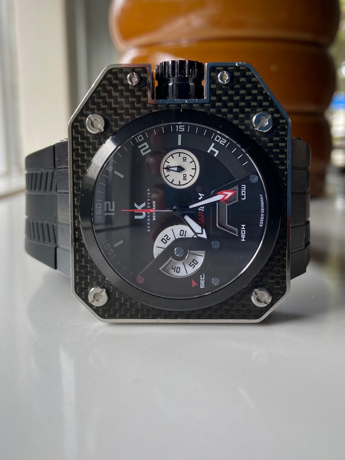 UHR-KRAFT HeliCop Cube Mechanik (Seagull uurwerk), UHR-KRAFT, IOS, Ophalen of Verzenden, Zo goed als nieuw