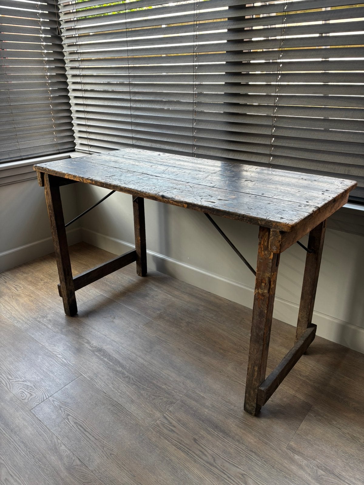 Oud markttafel (inklapbaar), Ophalen