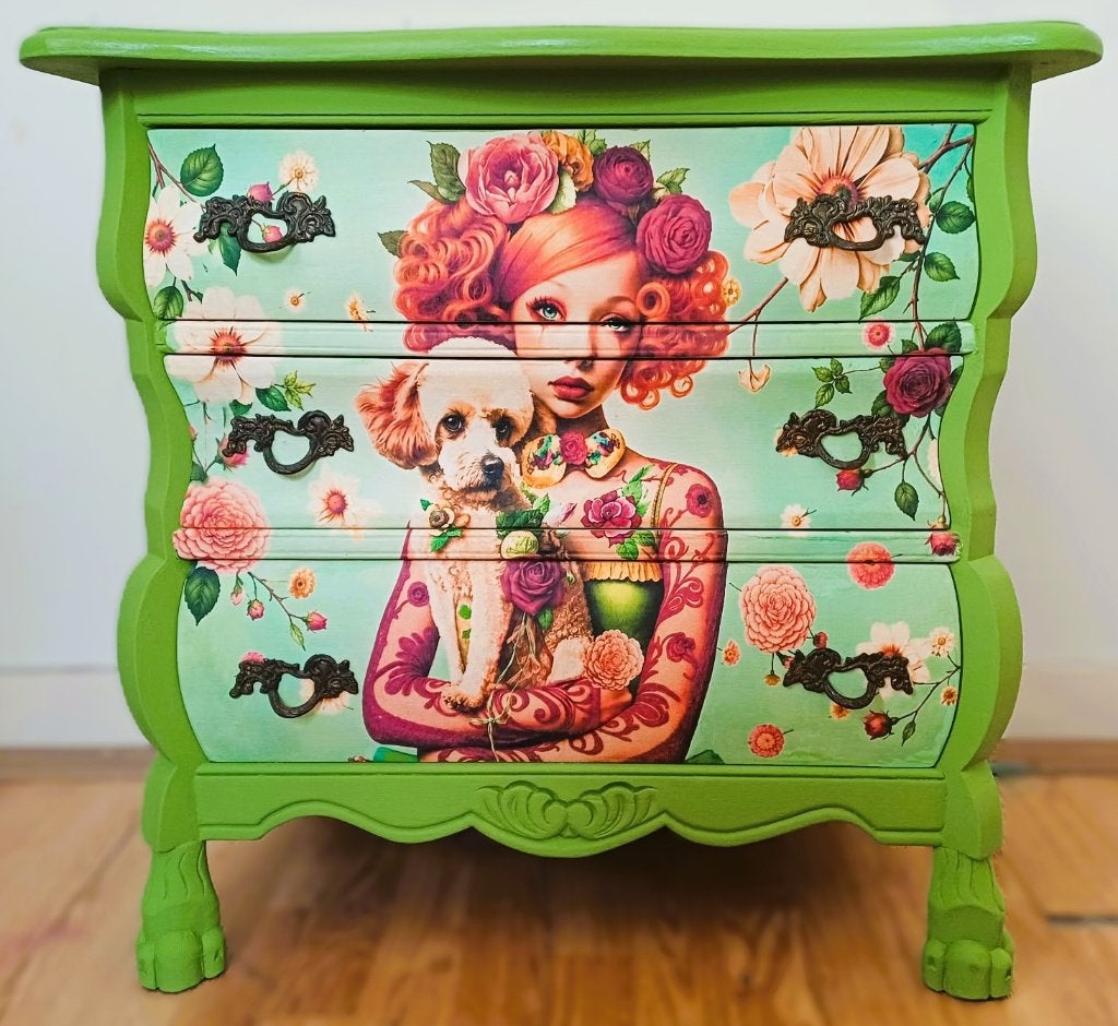 Eclectisch groen buikkastje, ladekast Vrouw, poedel, bloemen, Zo goed als nieuw, 3 of 4 laden, Minder dan 100 cm, 25 tot 50 cm