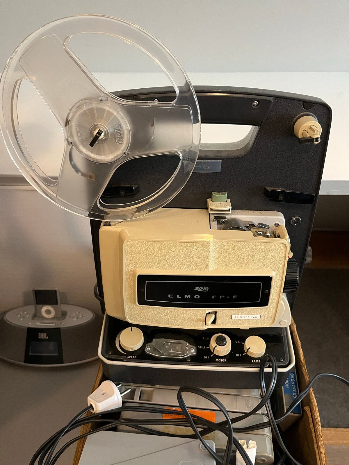 Elmo FP-E projector met scherm en Goko editor viewer, Ophalen, Gebruikt, Overige technologieën, Overige resoluties