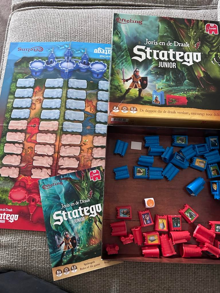 Efteling Joris en de Draak Stratego Junior, Een of twee spelers, Ophalen of Verzenden, Zo goed als nieuw