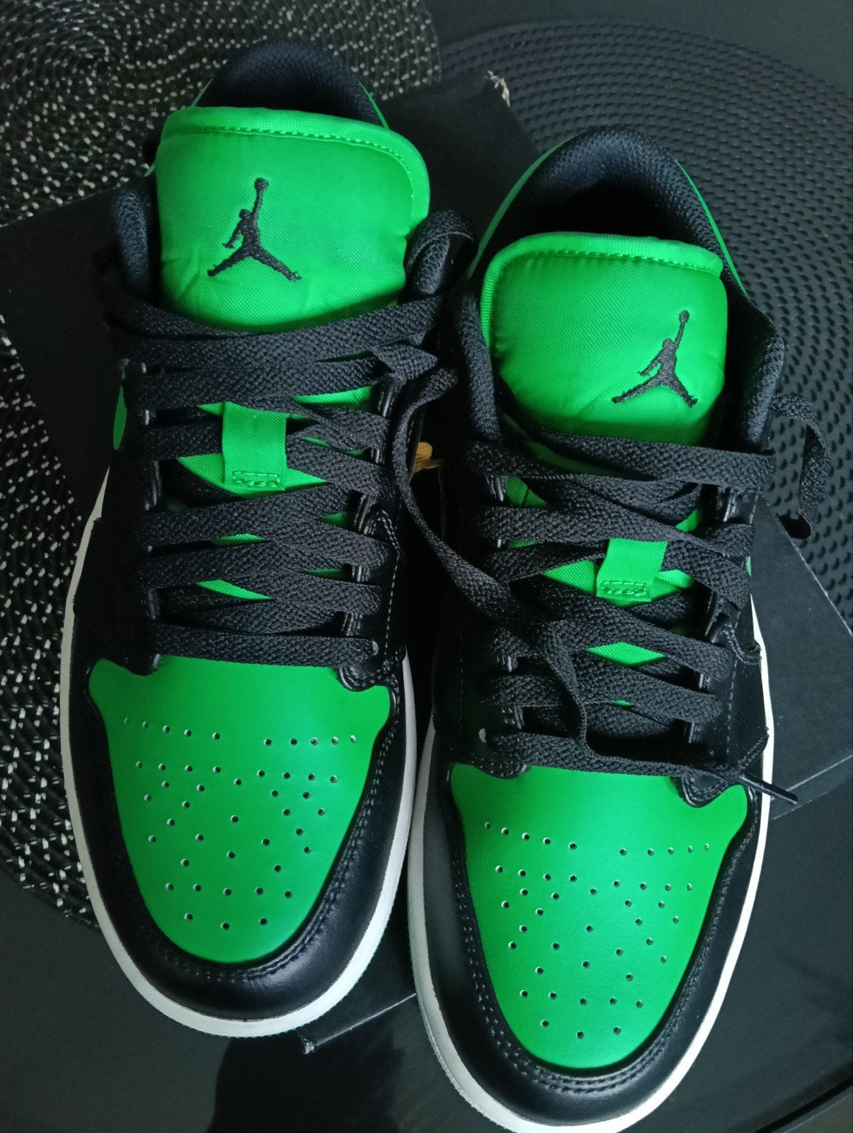 Air Jordan 1 Low Lucky Green, Ophalen of Verzenden, Schoenen