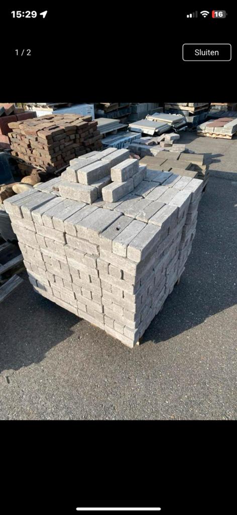 Aangeboden bijna 500 beton klinkers nieuw!!!, Ophalen
