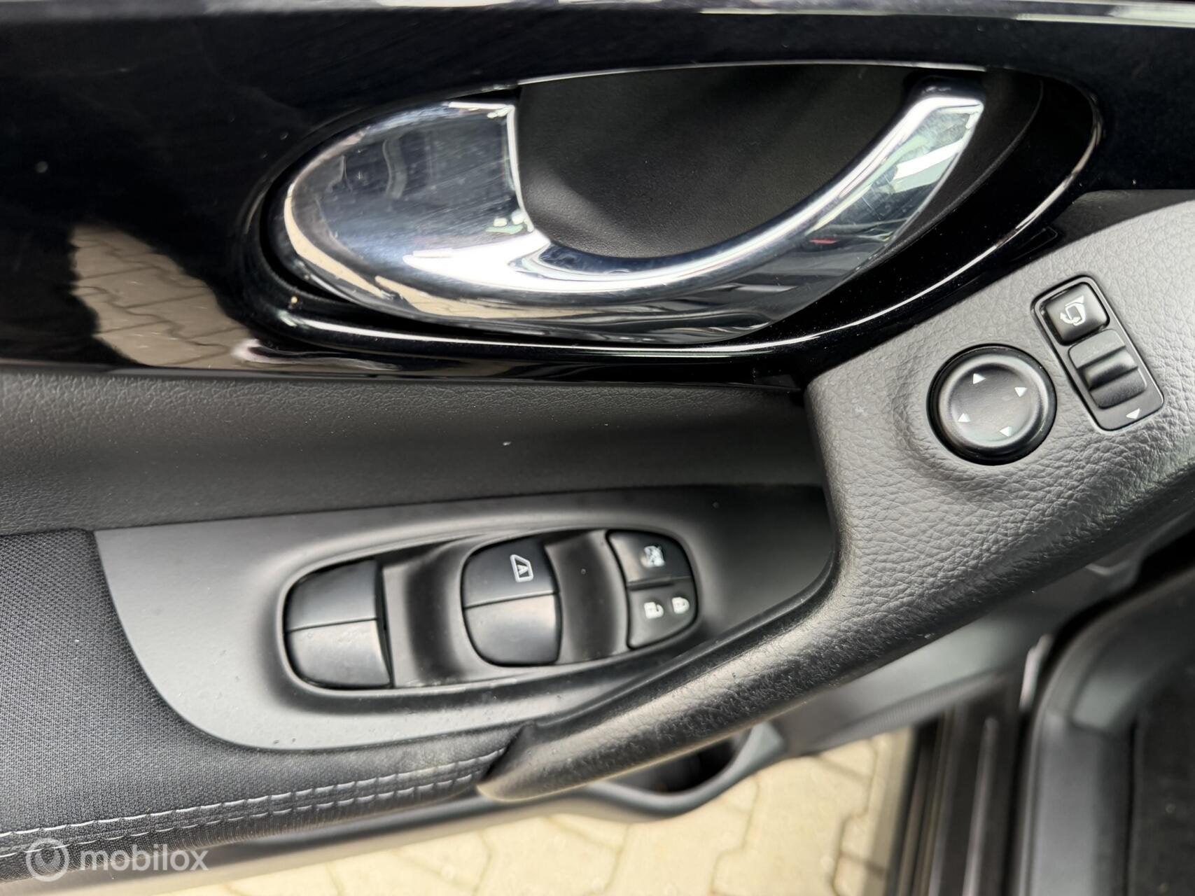 Foto 19 van Nissan Qashqai 1.2 Business Edition|AUTOMAAT|PANO|360 CAMERA