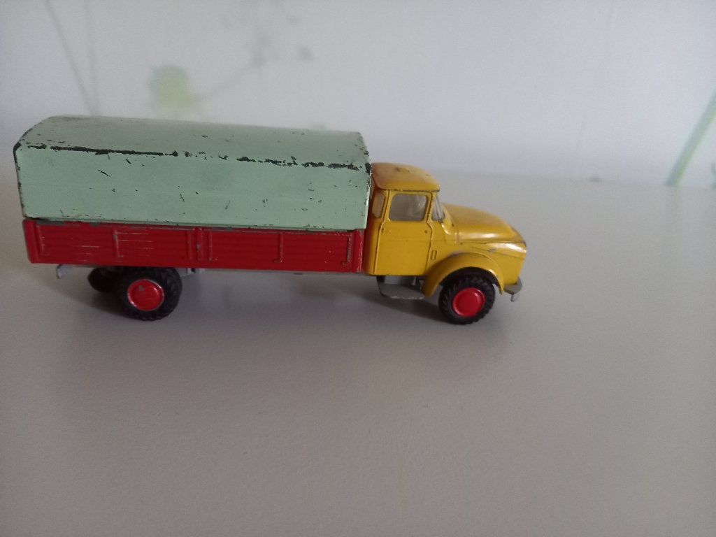 oude daf torpedo bakwagen, Ophalen of Verzenden, Gebruikt, Bus of Vrachtwagen, Lion Toys