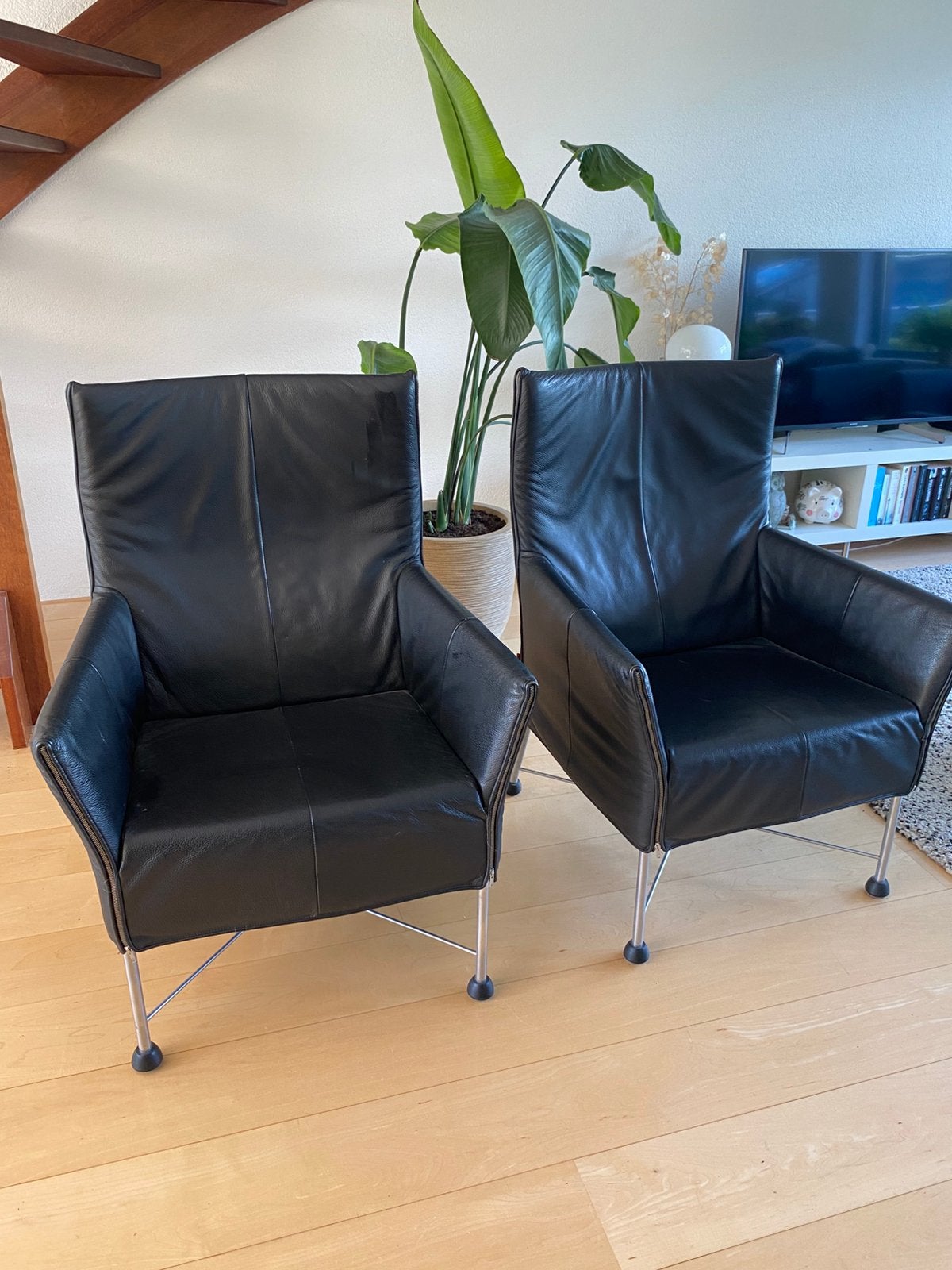 2 originele Charlie stoelen, Huis en Inrichting, Ophalen, Twee, Zwart, Zo goed als nieuw