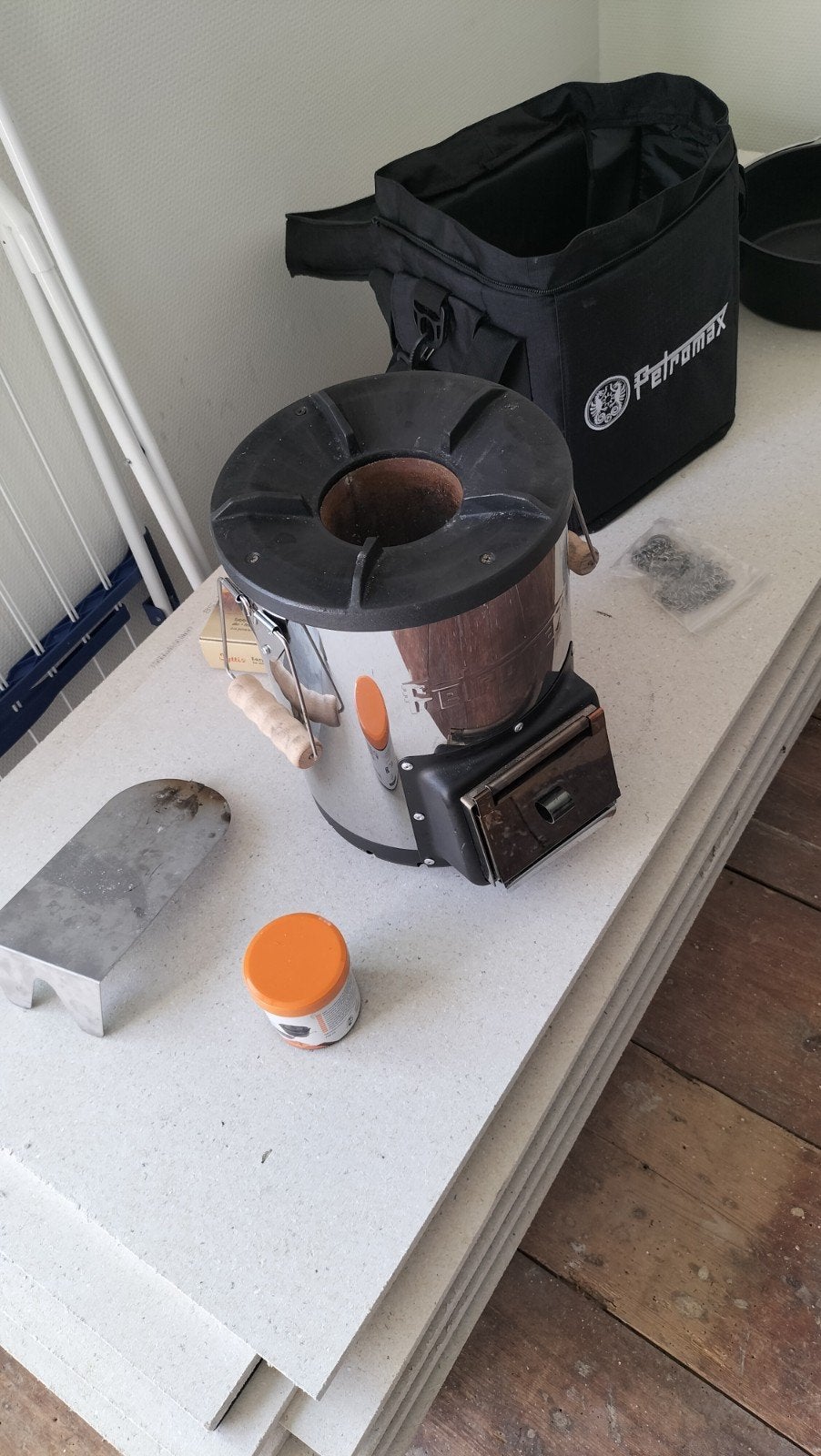 Petromax Dutch Oven, Rocket Stove en accessoires, Tuin en Terras, Buitenkeukens, Ophalen, Zo goed als nieuw