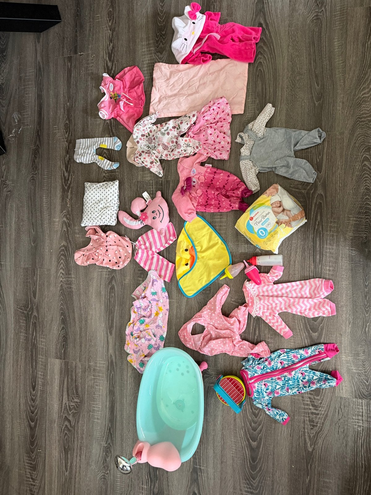 Grote set Baby Born kleding en accessoires, Kinderen en Baby's, Speelgoed | Poppen, Ophalen, Gebruikt, Babypop