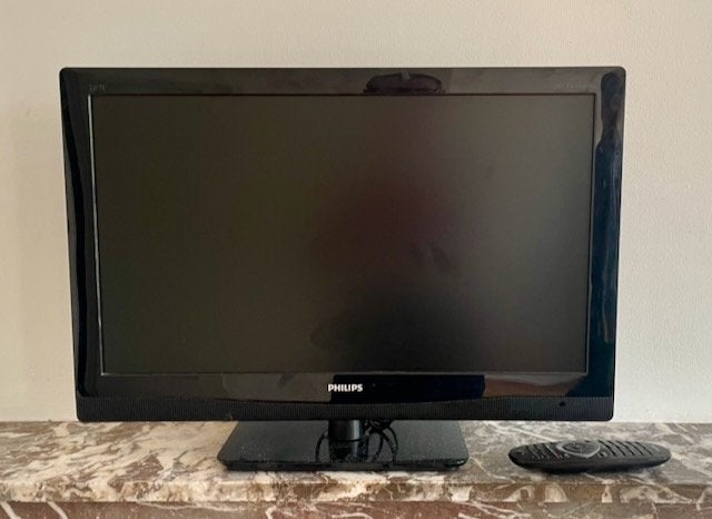 Foto 2 van Philips TV met afstandsbediening