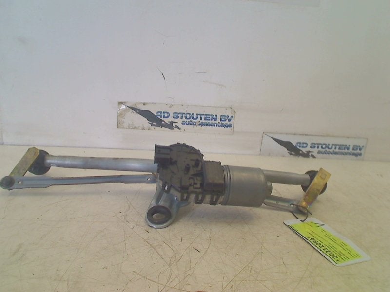Ruitenwisser Mech + Motor 3 serie Compact (E46/5) 2002, Gebruikt, Petuelring 130, München 80809, , Duitsland, BMW, Bayerische Motoren Werke AG