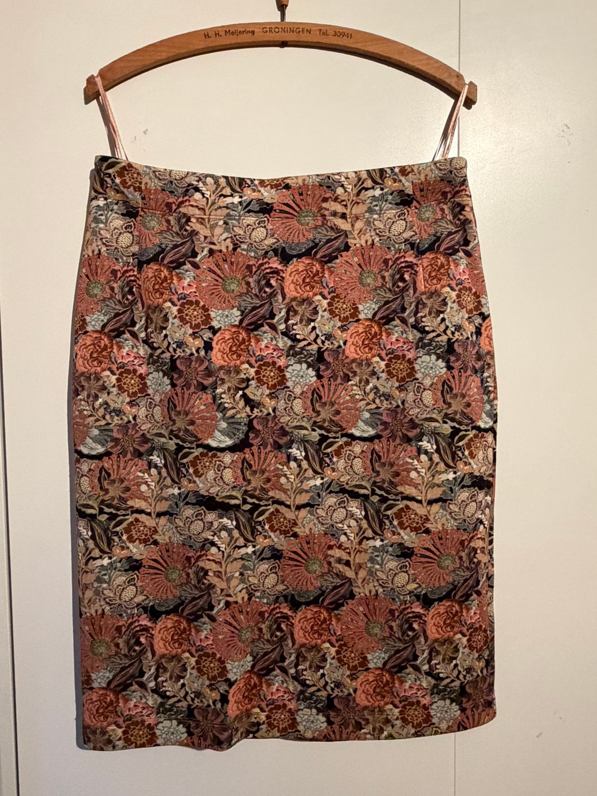 Vanilia setje: top en rok, Kleding | Dames, Kostuum of Pak, Meerkleurig, Maat 42/44 (L), Ophalen of Verzenden