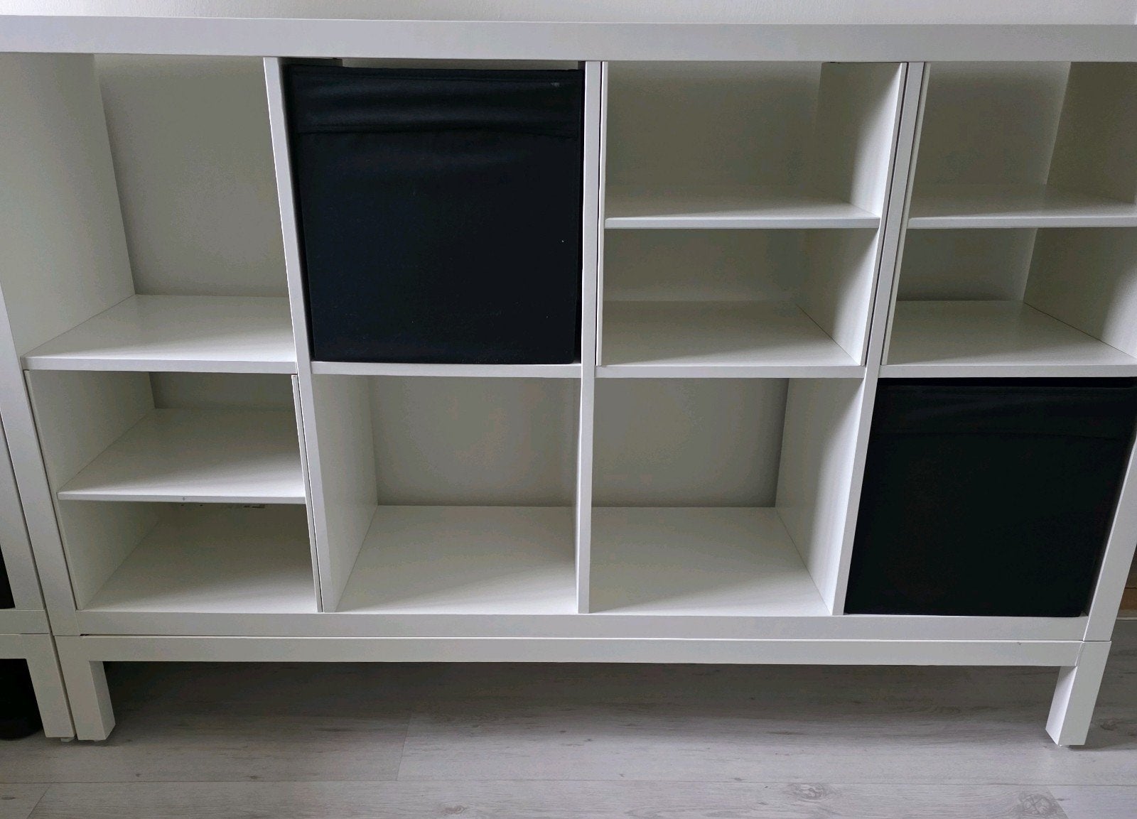Ikea Kallax kast met onderstel, Huis en Inrichting, Ophalen, Zo goed als nieuw, Minder dan 150 cm, Minder dan 100 cm