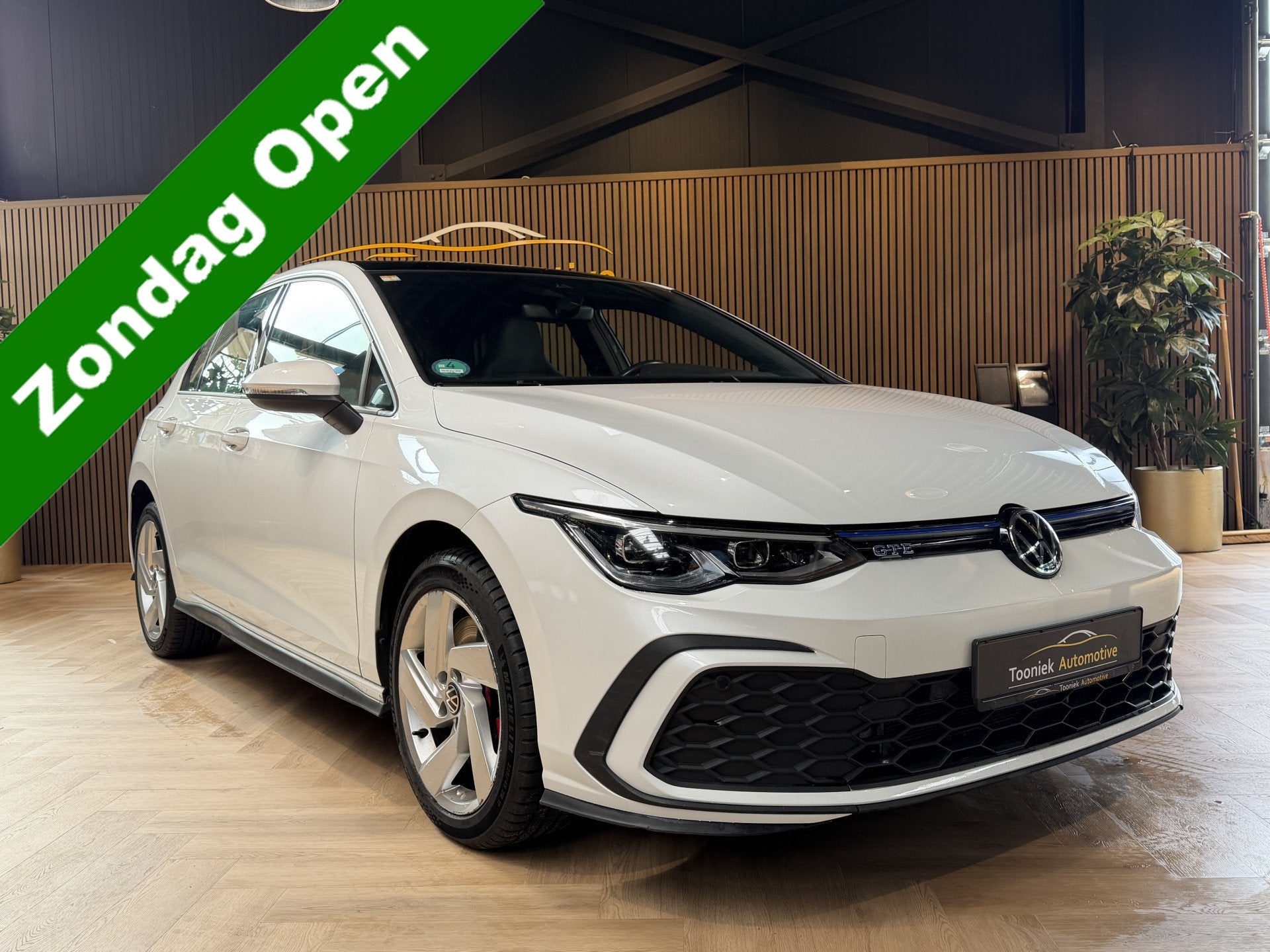 Volkswagen Golf 1.4 eHybrid GTE PANORAMADAK | SPECIALE BEKLE, Gebruikt, 4 cilinders, Met garantie (alle), 1524 kg
