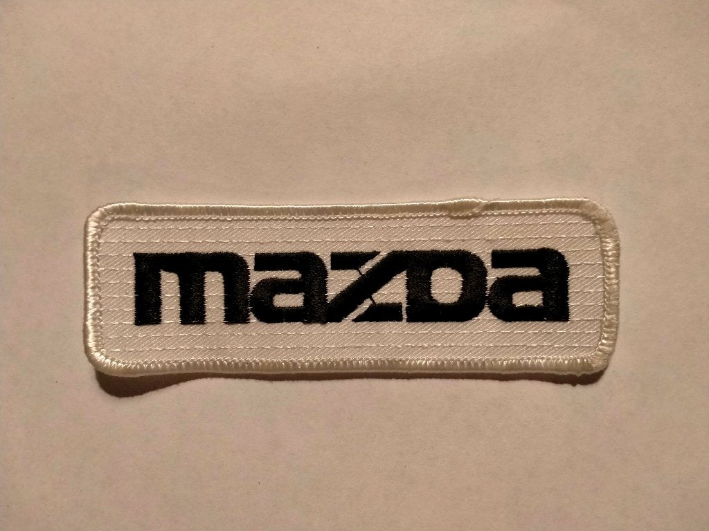 Mazda auto automerk vintage kleding patch embleem RARE, Verzamelen, Ophalen of Verzenden, Nieuw, Auto's