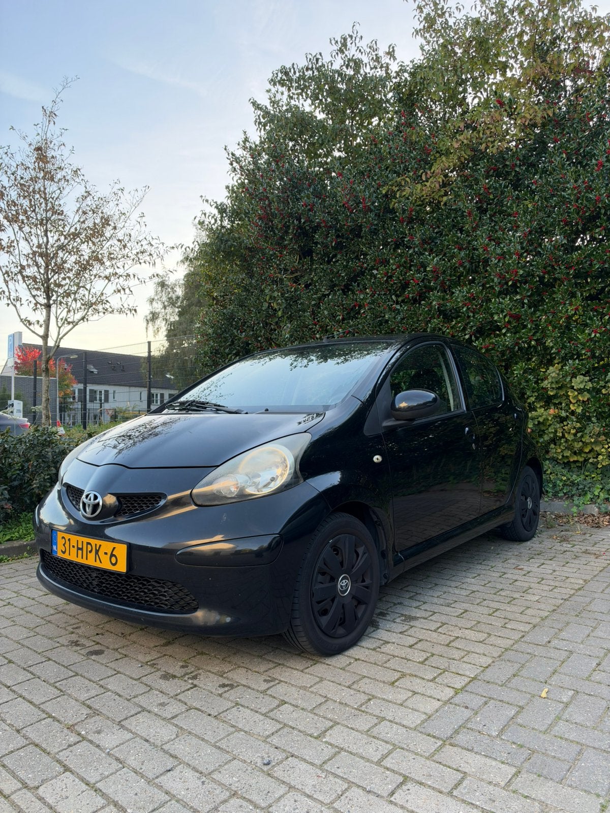 Toyota Aygo 1.0 12V Vvt-i 5DRS 2009 Zwart, Auto's, Voorwielaandrijving, 4 stoelen, Origineel Nederlands, Handgeschakeld