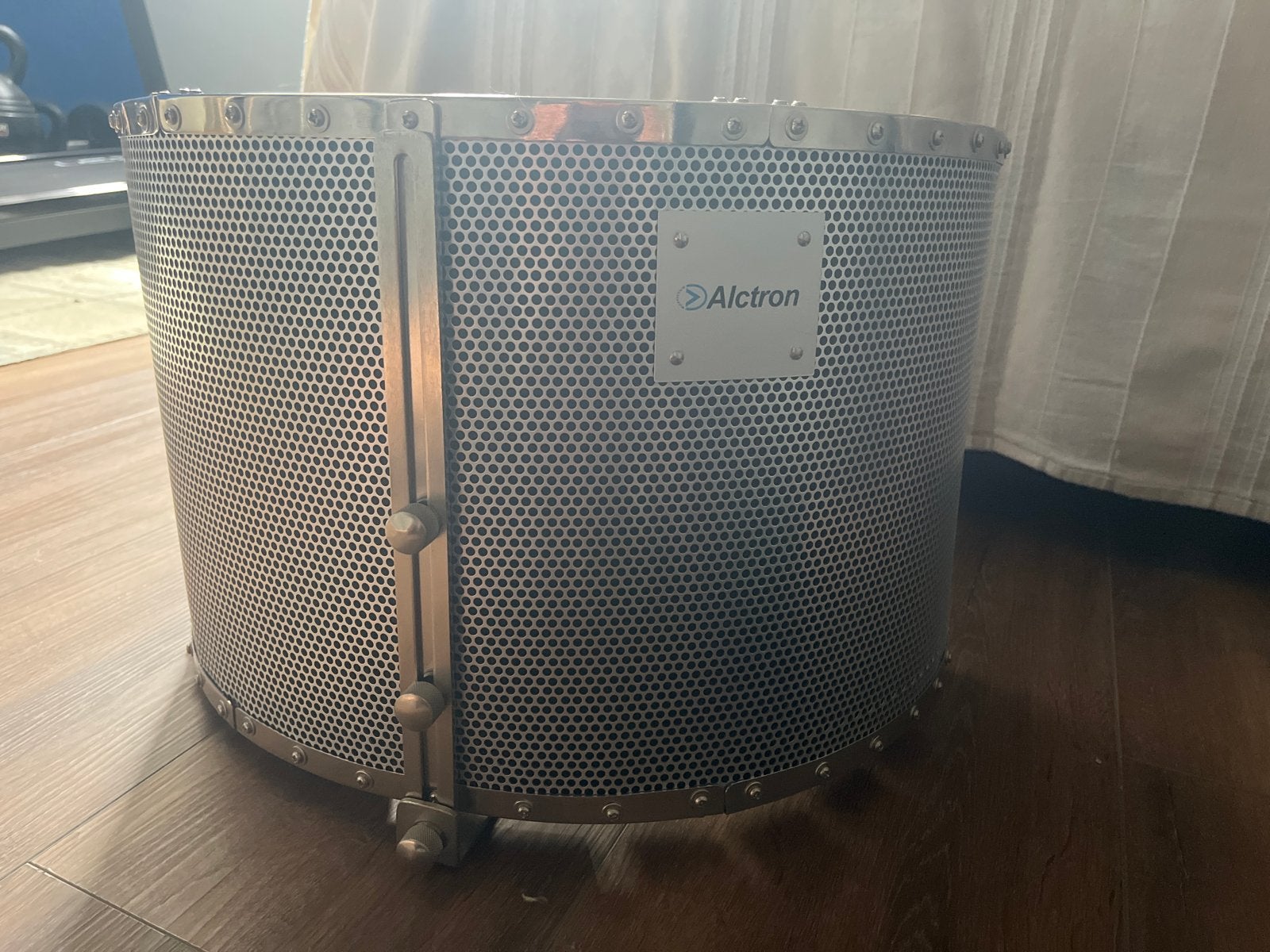 Alctron Microfoon Isolatiescherm - Perfect voor Studio, Muziek en Instrumenten, Microfoons, Ophalen of Verzenden, Gebruikt, Studiomicrofoon