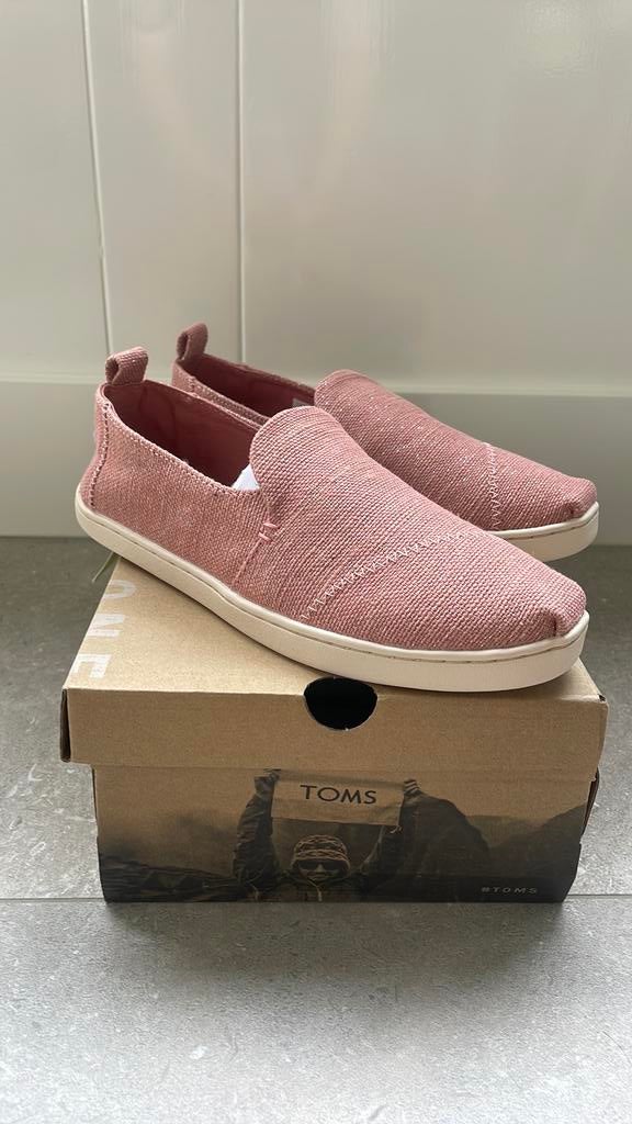 TOMS schoen 35,5, Ophalen of Verzenden, Nieuw, Espadrilles of Moccasins
