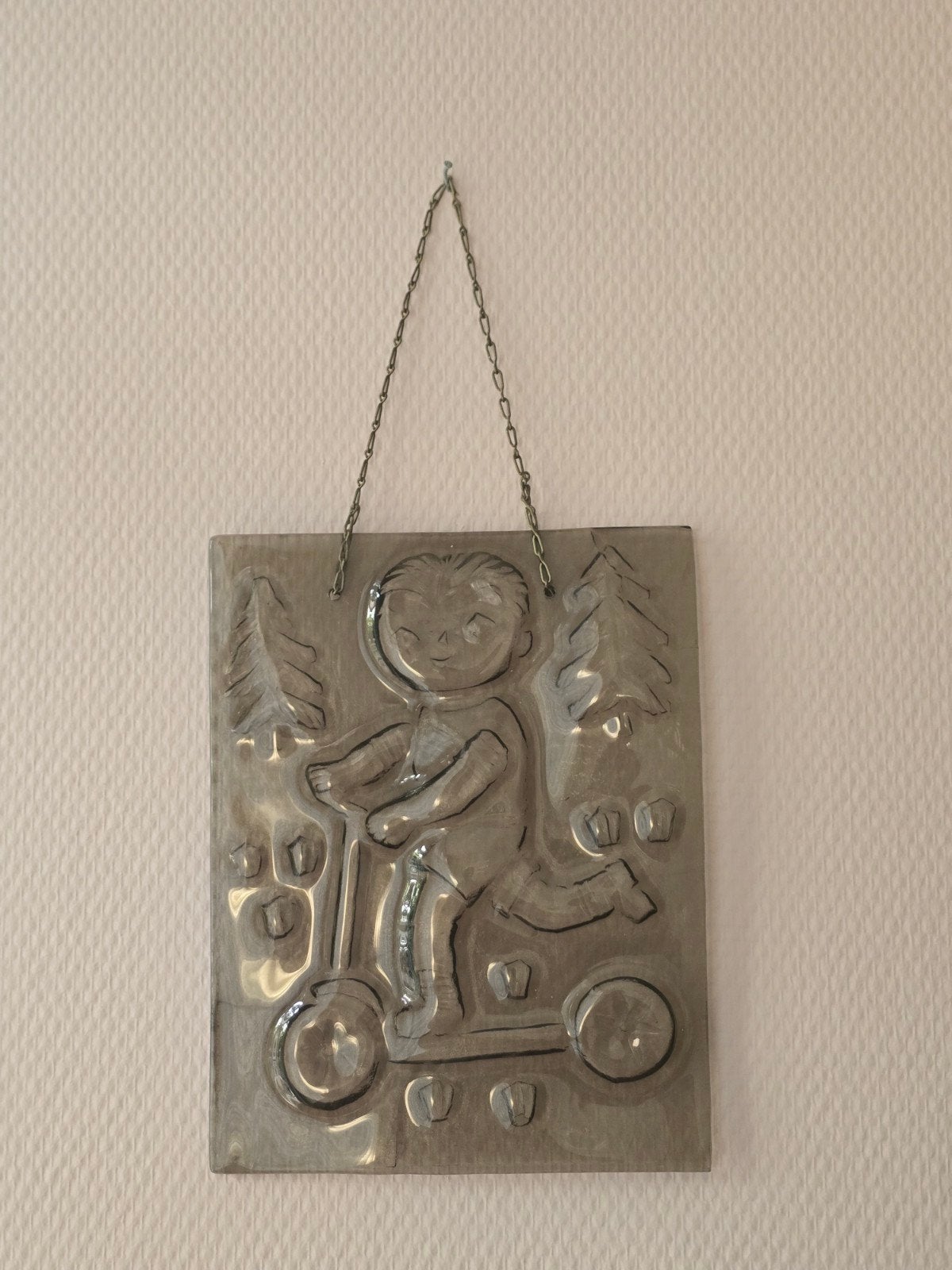 Vintage Scandinavische Suncatcher Glas Jongen op Step, Ophalen of Verzenden