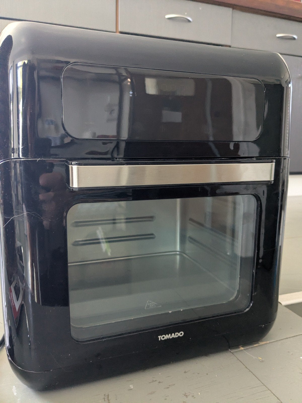 Tomado airfryer - zo goed als nieuw, Ophalen, Minder dan 45 cm, Overige merken, Minder dan 45 cm
