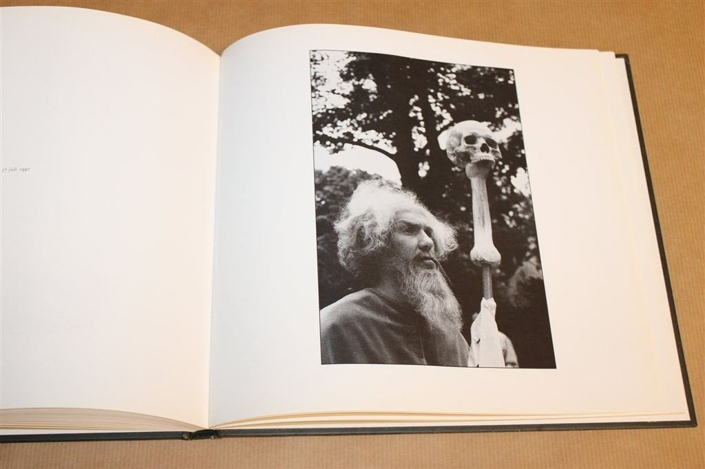 Roomse Rituelen — Fotoboek Processies Limburg & België, Ophalen of Verzenden, Gelezen