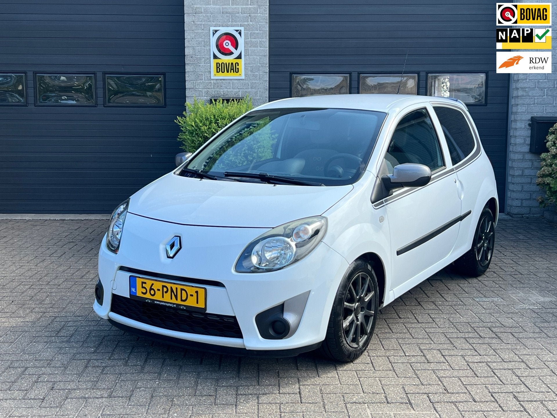 Renault Twingo 1.2-16V Collection *Airco*LM velgen*, Gebruikt, 4 cilinders, 4 stoelen, Wit