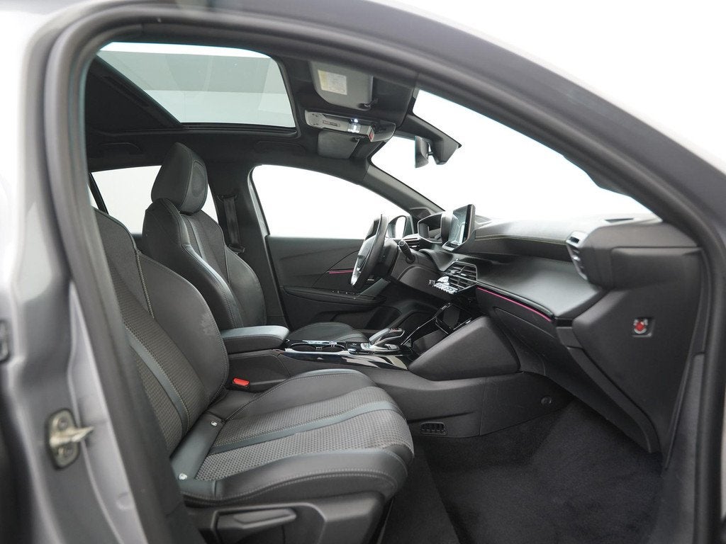 Peugeot e-208 EV GT Pack 50 kWh | SOH 90% | Panoramadak | Ca, Auto's, Peugeot, 12 maanden, 136 pk, Gebruikt, 315 min