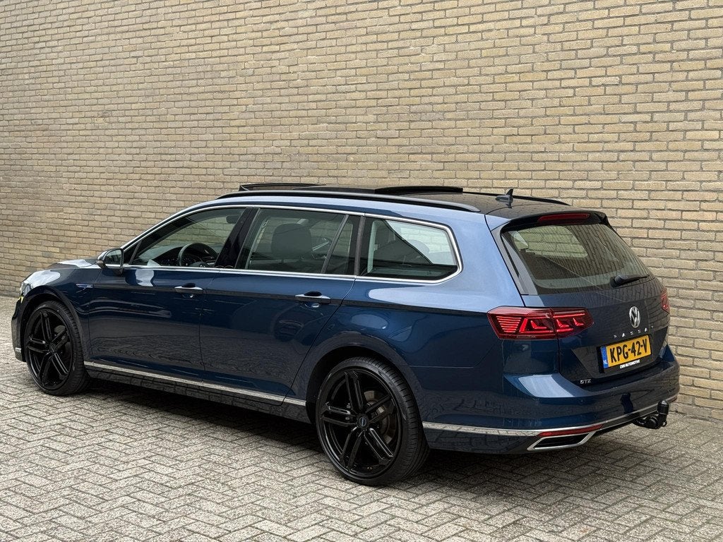 Volkswagen Passat 1.4 TSI 218pk PHEV GTE | Panoramadak | Weg, Stof, Gebruikt, 4 cilinders, Blauw