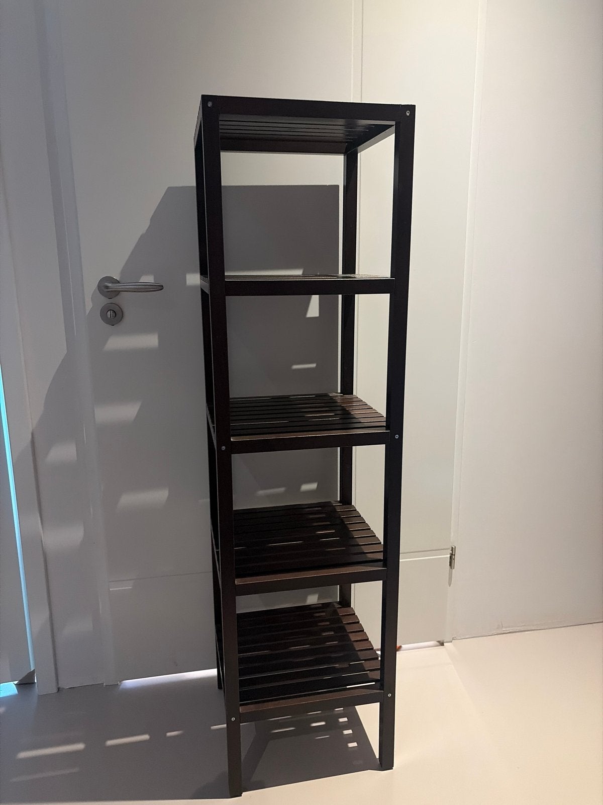 IKEA Molger/Muskan kast donkerbruin 37x37x140cm, Ophalen, Zo goed als nieuw