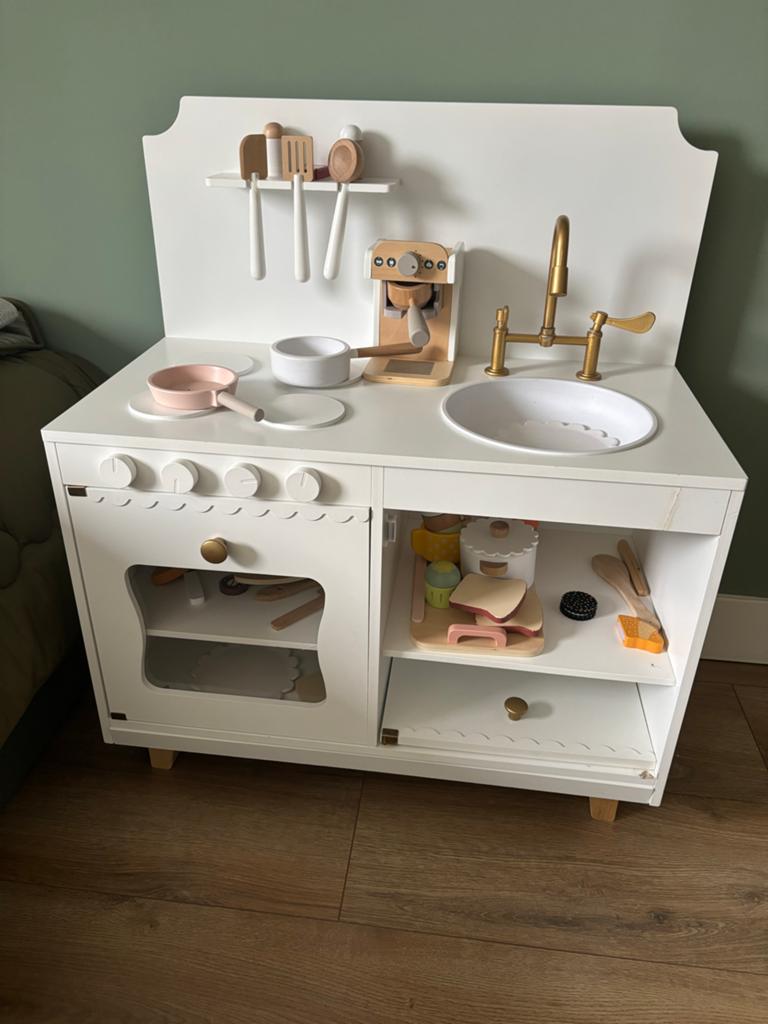 Petit Amelie Houten speelkeuken met accessoires, Ophalen, Gebruikt, Jongen of Meisje