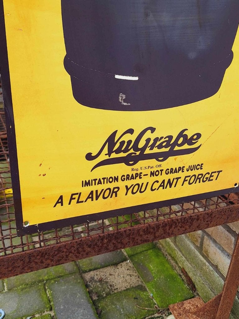 Zeldzaam reclamebord, usa tin sign van NuGrape drinks., Reclamebord, Gebruikt, ., Ophalen of Verzenden