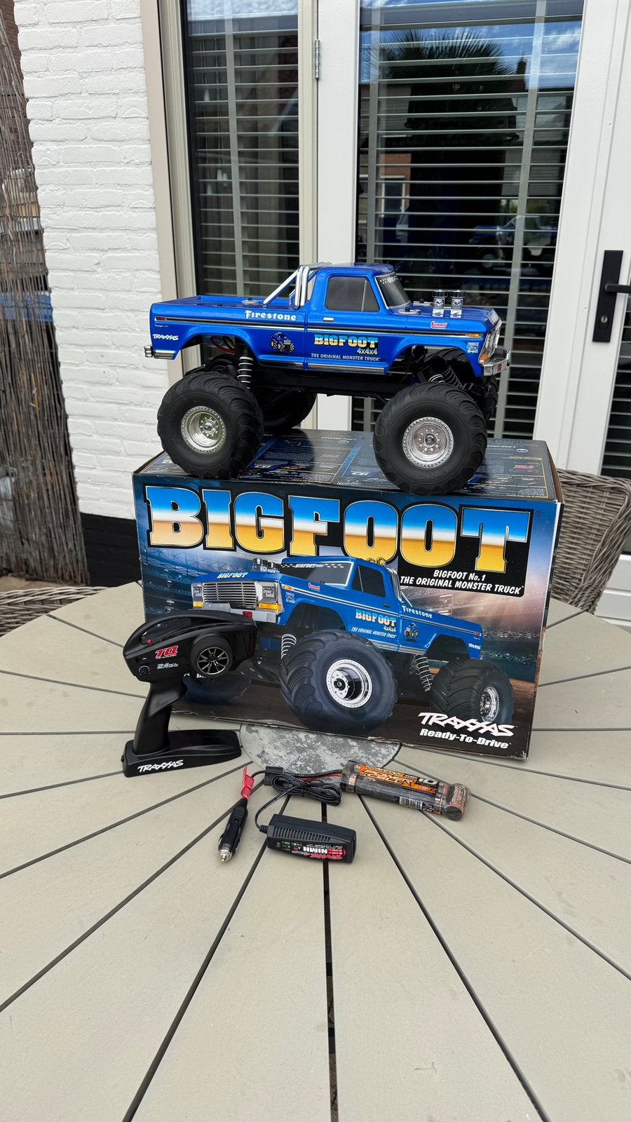 Traxxas Bigfoot, Ophalen of Verzenden, Zo goed als nieuw, Auto offroad
