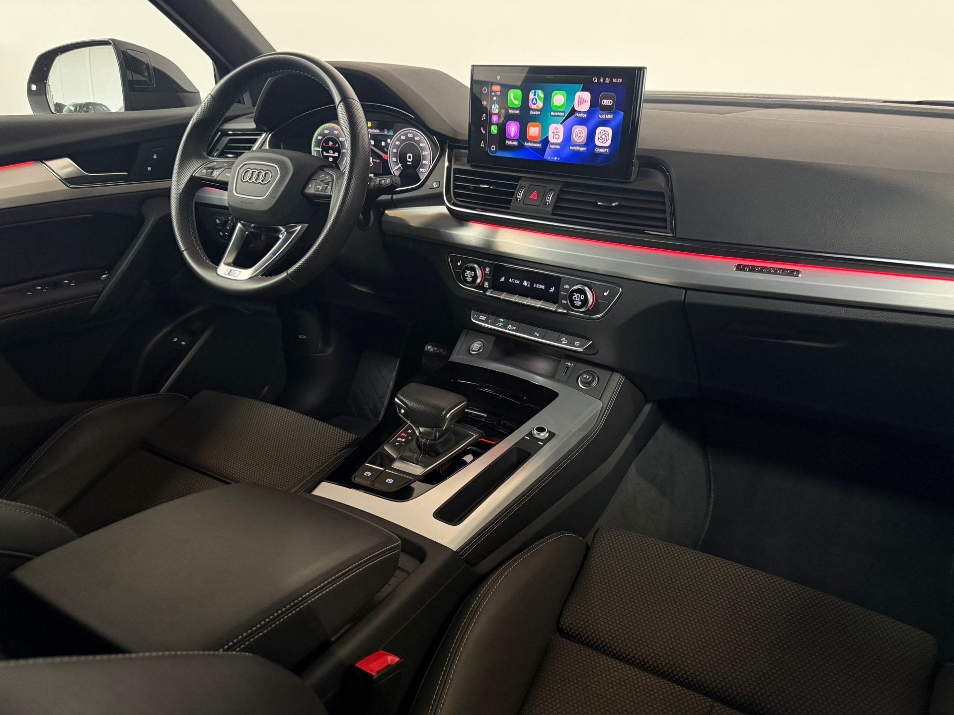 Audi Q5 50 TFSI e 3 x S line Competition Pano ACC Sfeer Trek, Auto's, Audi, Automaat, Dealer onderhouden, Gebruikt, Zwart