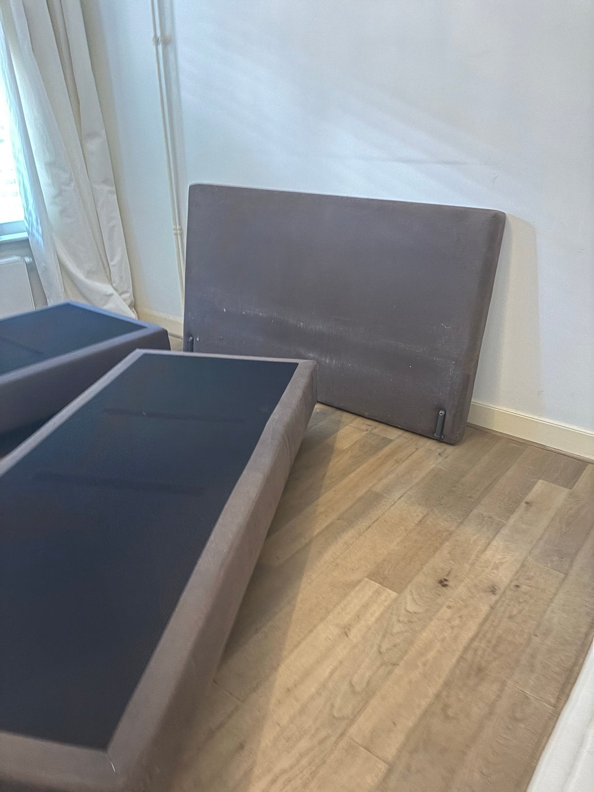 Auping boxspring 180x200cm met hoofdbord en topper, Ophalen, Gebruikt, Bruin, Tweepersoons